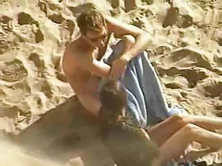 Estudiantes protagonizaron una orgía sexual xnx españolas en plena naturaleza