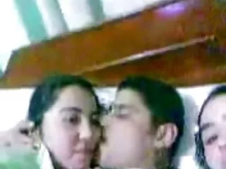 Sexo con Snow Maiden en anal y xxx cortos en español vagina al mismo tiempo