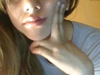 Miina Yoshihara chupó un rayo y se videos porno doblados al castellano lo metió en su coño peludo
